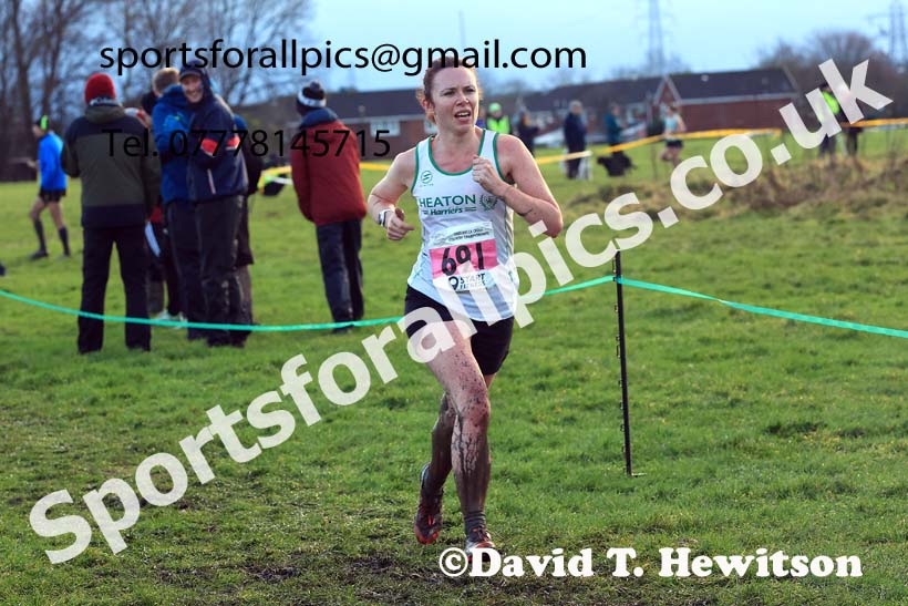 Senior womens 2023 North Eastern Cross Country Champs., Temple Park, South Shields. Photo: David T. Hewitson/Sports for All Pics